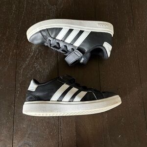 adidas Unisex-Child Grand Court 2.0 Elastic Lace and Top Strap Shoes‎ 13